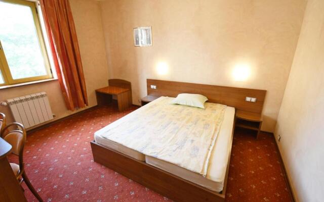 Hotel Rai