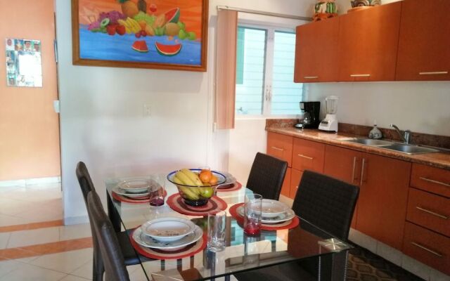 Beautiful Apartment Calle Tordo