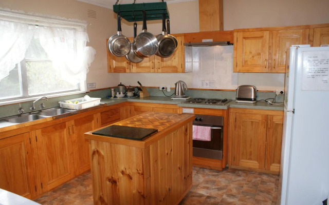 AAA Granary Accommodation