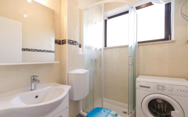 Stunning Apartment in Fazana With 1 Bedrooms