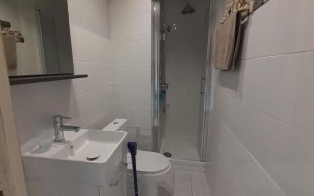 Studio 200 meters from the main beach