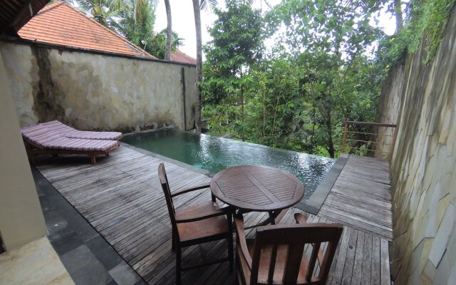 Motama Villa