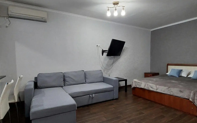Apartments on Pervomaiskaya street 11
