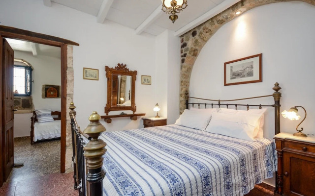 Venetiko Apartments