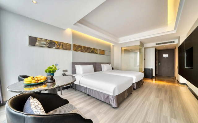 Yiwu International Mansion Hotel