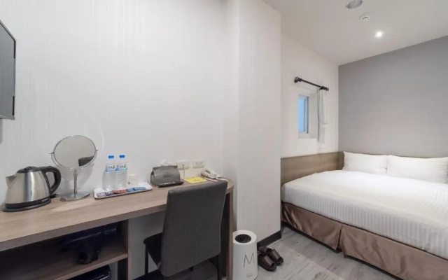 Hotel Brown - Zhongzheng
