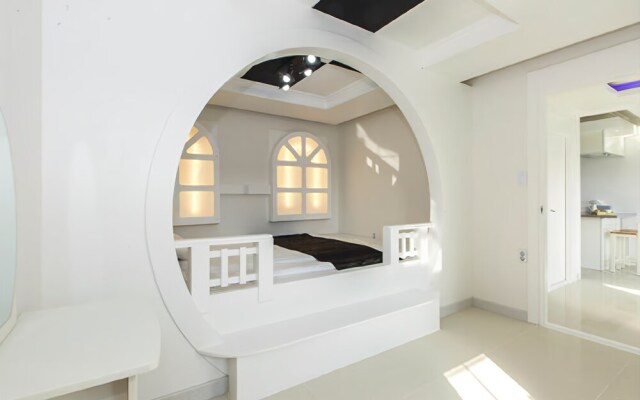 Hoengseong Rose of Sharon Pension