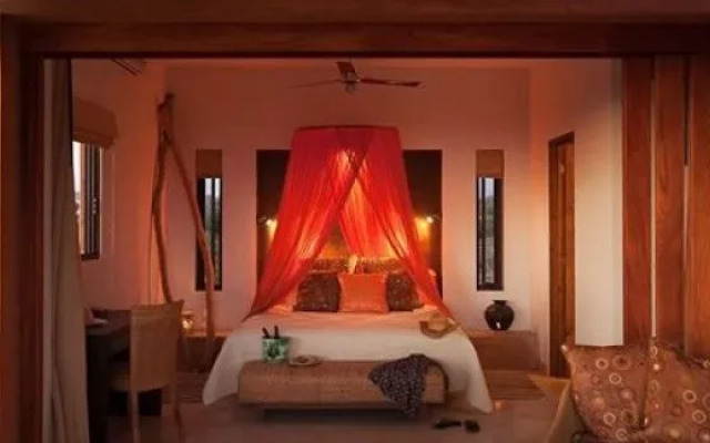 Kimpton Mas Olas Resort and Spa