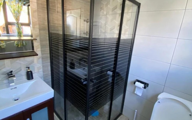 Airport Imperial Guest House