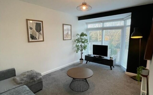 Harborne Park Road by JLJ Apartments