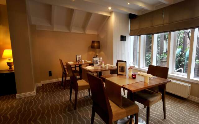 Gresham Belson Hotel