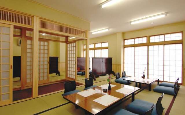 Hotel Shikimi