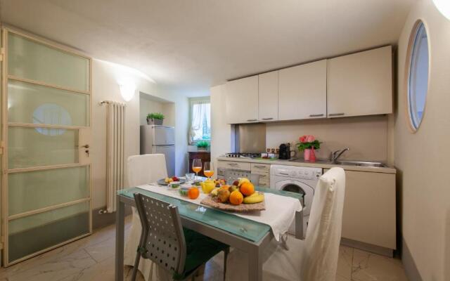 Casta Dama Apartment