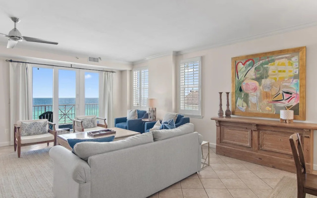 Inn at Crystal Beach 611