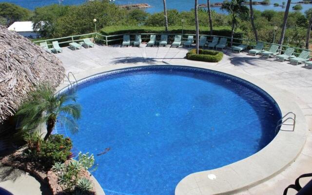Flamingo Marina Resort