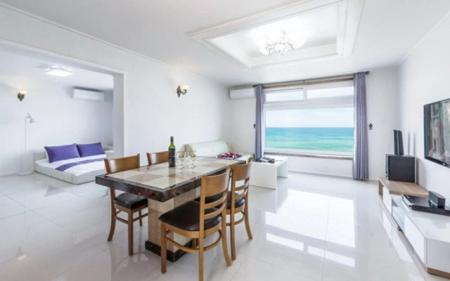 Goseong Coast House Pension