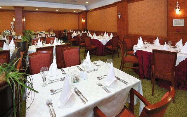 Ensana Thermal Margaret Island Hotel