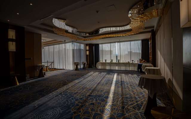 Best Western Plus Danat Almansak Hotel