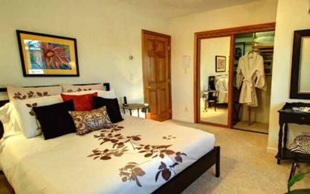 11th Avenue Bed and Breakfast