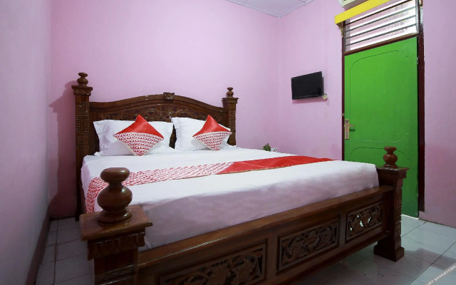OYO 2838 Hotel Ayu