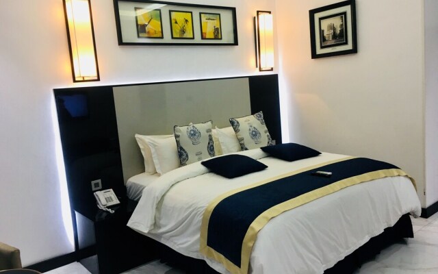 Parktonian Hotel Ikate