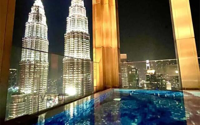 Tropicana the residences KLCC by YAJU