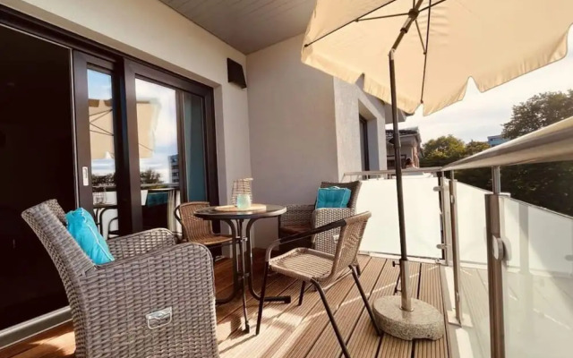 Holiday Apartment Beach54\"damp