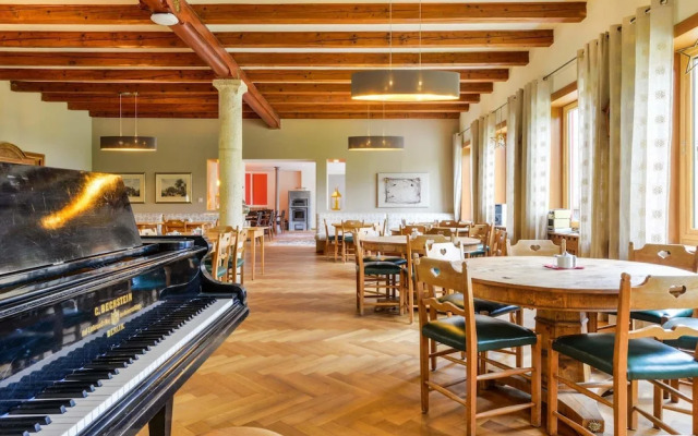 SEINZ - vegetarisches/ veganes BioHotel