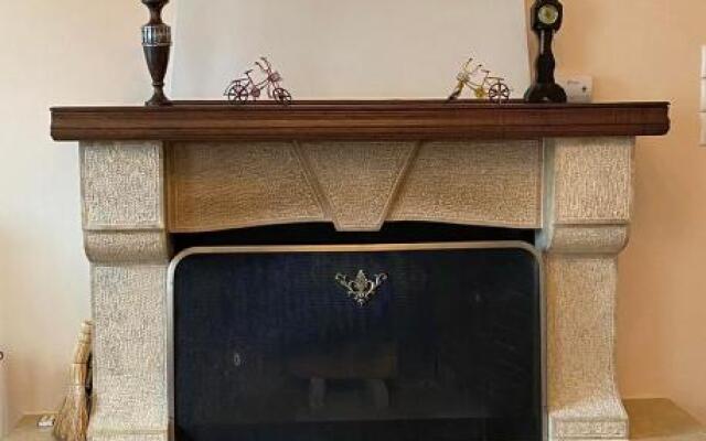 Comfortable Apartment in Village Saint Minas