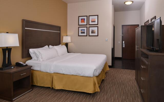 Holiday Inn Express & Suites Globe by IHG