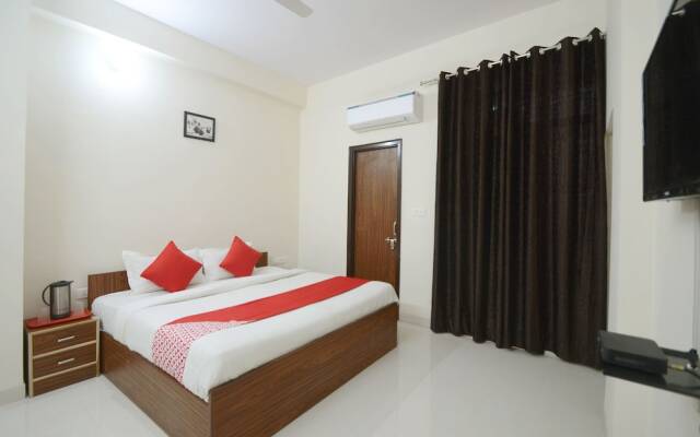 OYO 19970 Hotel Pink View