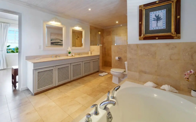 Beacon Hill 305 - The Penthouse by Blue Sky Luxury