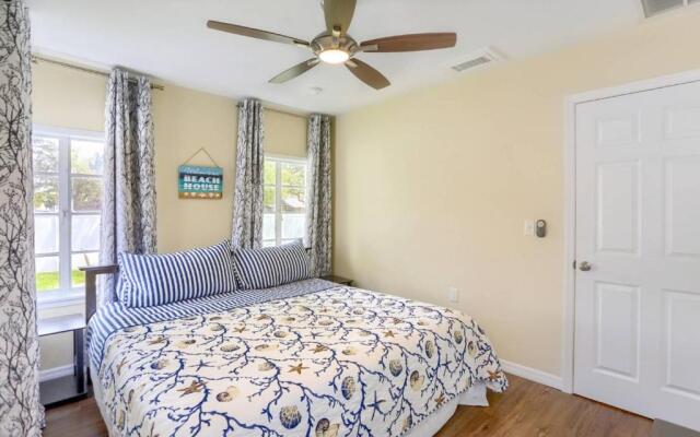 Dunedin Main Street Bungalow