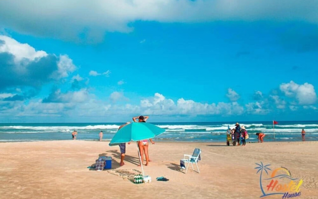 Hostel House Santinho