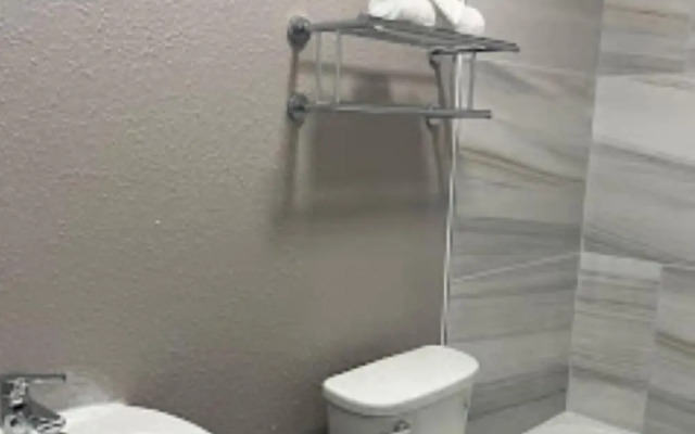 Efficiency Lodge - Cartersville