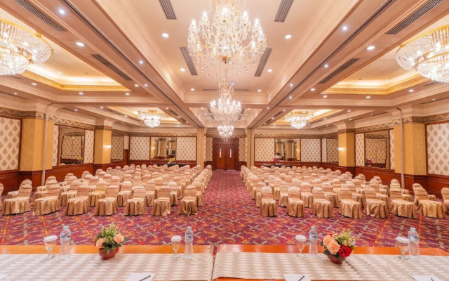 ARTOTEL Suites Aquila Bandung