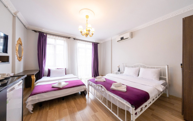 Frame Galata Hotel