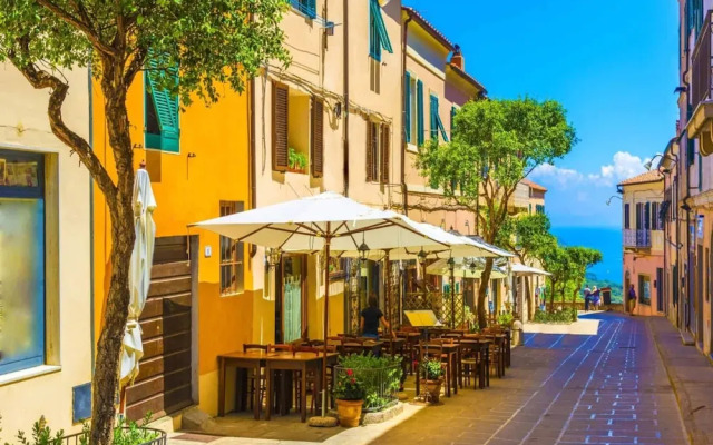 Apartment in Capoliveri Near Sandy Beaches