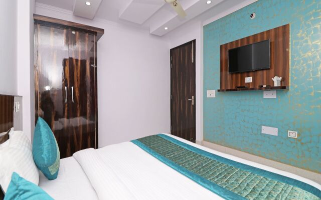 OYO 12348 Hotel Aerosky Residency