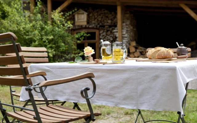 Pension "Alte Schmiede" Zabeltitz
