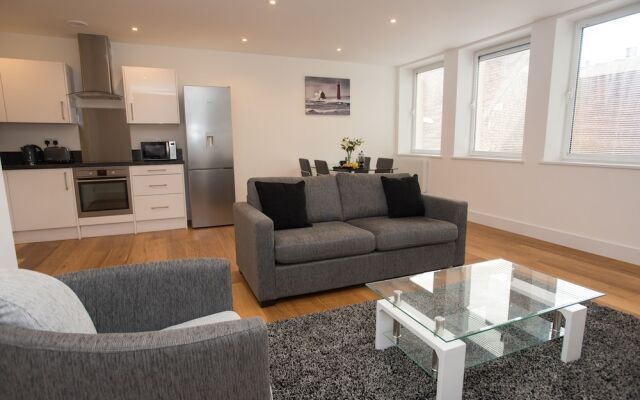 Celador Apartments - Sussex House Serviced Apartments