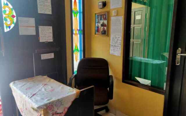 OYO 3948 Kenangan Syariah Guest House