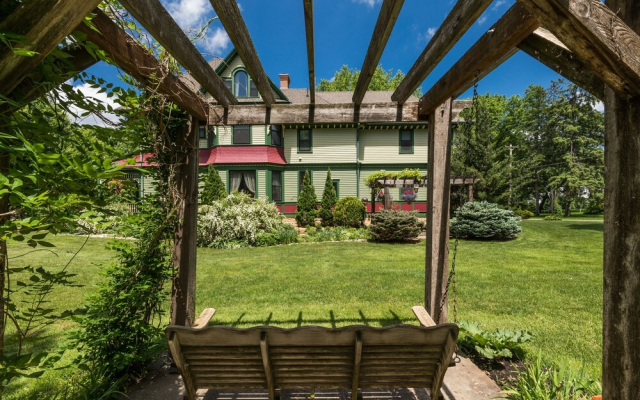 Habberstad House Bed And Breakfast