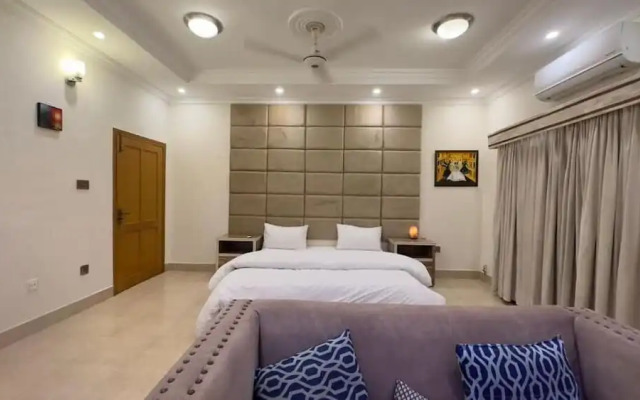 Secure Inn Guest House Bahria Town