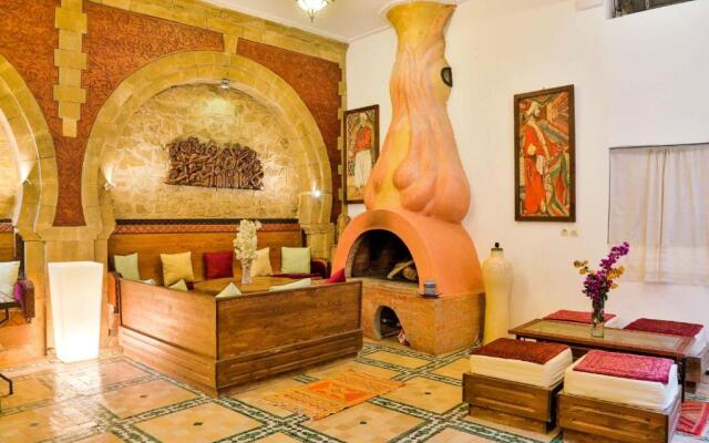 Riad Al Khansaa