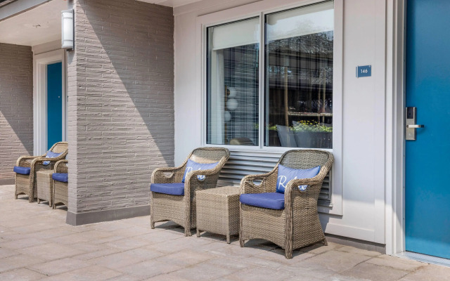 Travelodge by Wyndham Niagara Falls at the Falls