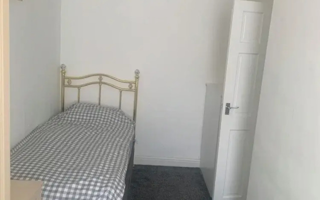 Rotzy Residences Burnley Home Away From Home
