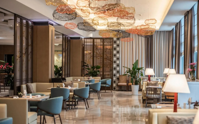 Rainbird International Hotel