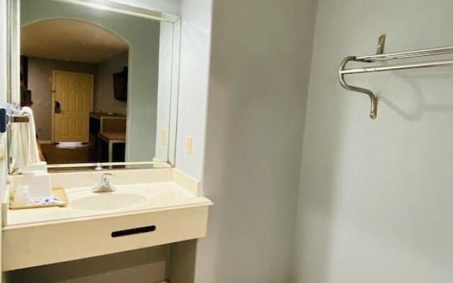 Home Place Inn & Suites