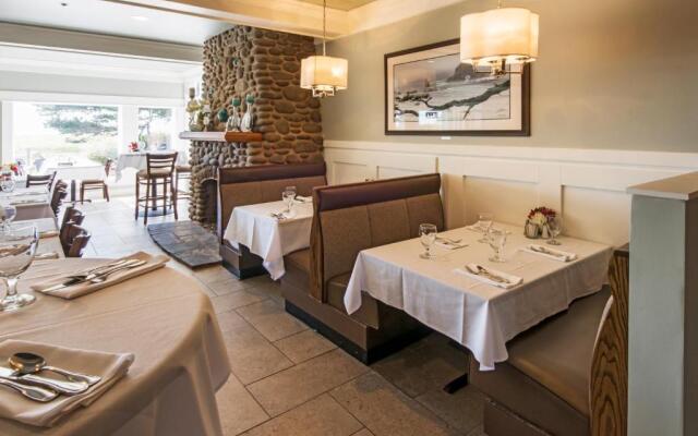 Seaside Oceanfront Inn
